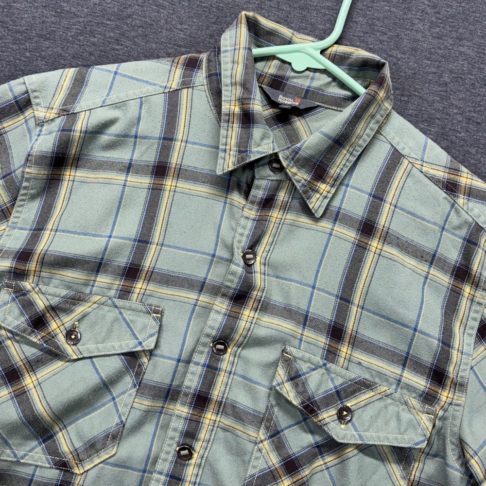 Royal Robbins Mens M Plaid Button Down Shirt Sage Green Blue Long Sleeve Size M
